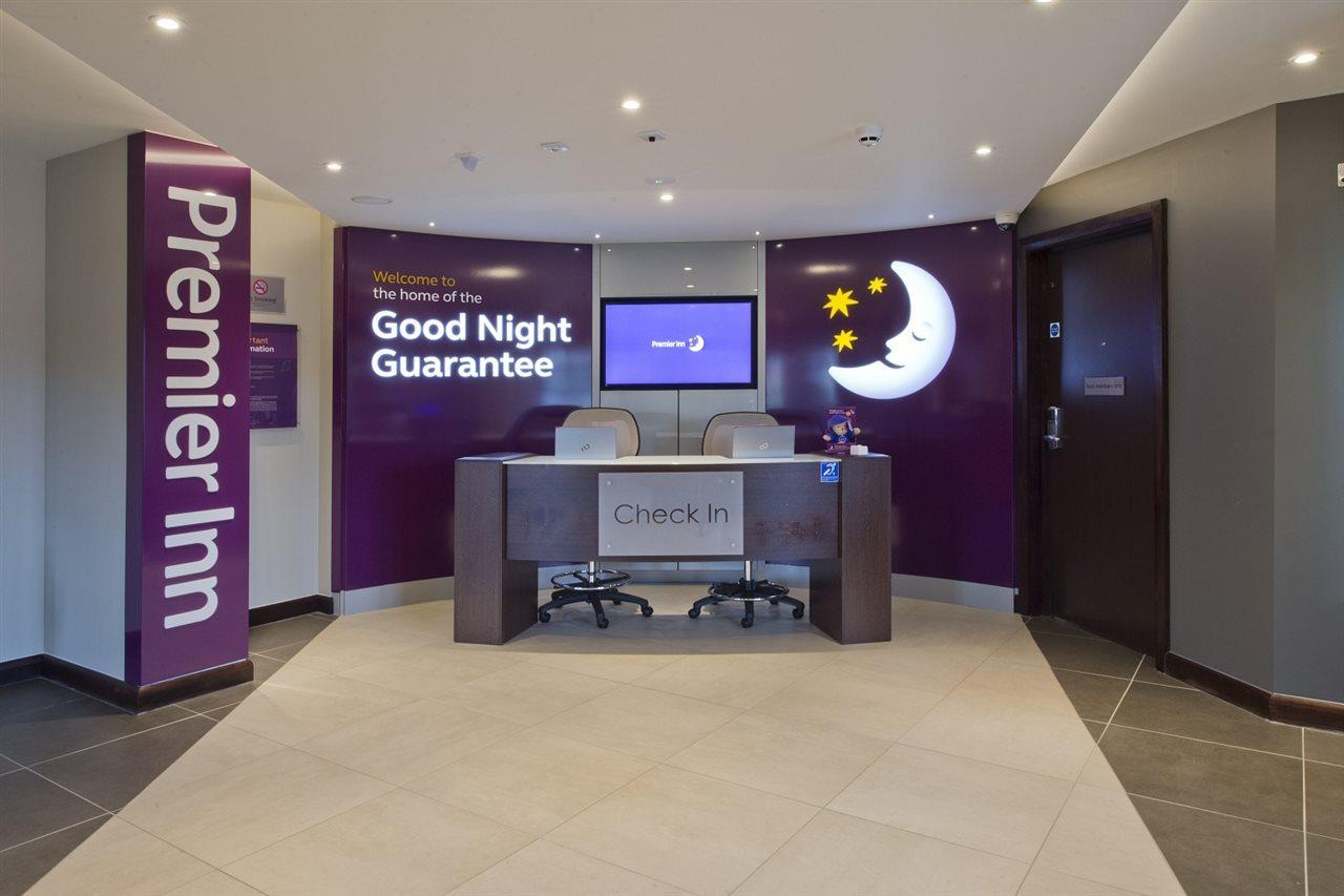 Premier Inn Premier Inn บิดีฟอร์ด ภายนอก รูปภาพ